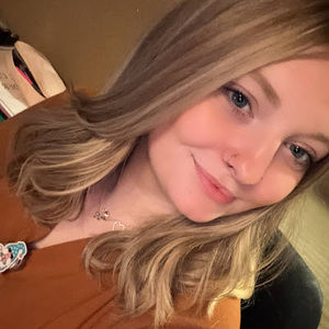 Meet your Posher, Mackenzie